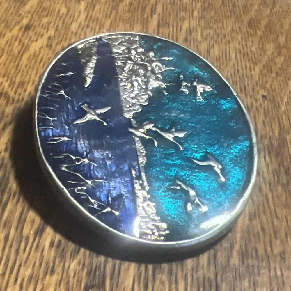 Vintage Flying Ducks Lake MultiColor Enameled Belt Buckle Unmarked #2031